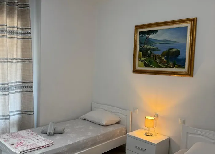 Marinela 2 Lägenhet *